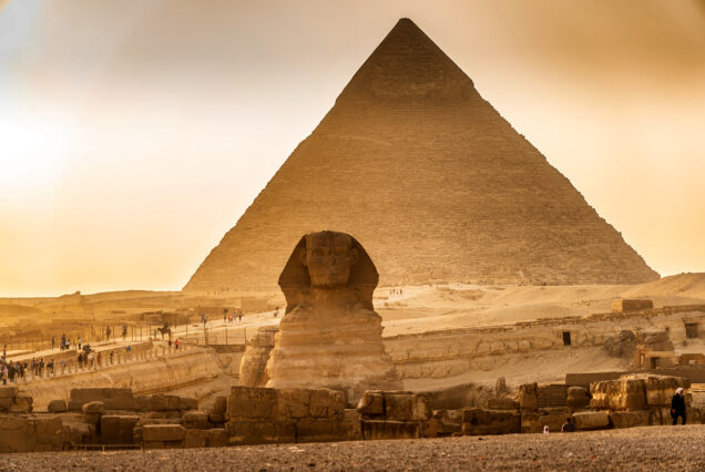 PRIVATE EXCURSION TO CAIRO FROM HURGHADA MINI BUS