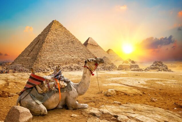 PRIVATE EXCURSION TO CAIRO FROM HURGHADA